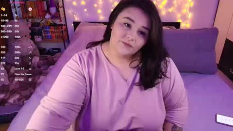 Snapshot of naughtykiss22 chatting on 22, 11, 2025 Chris online show from 22, 11, 2025