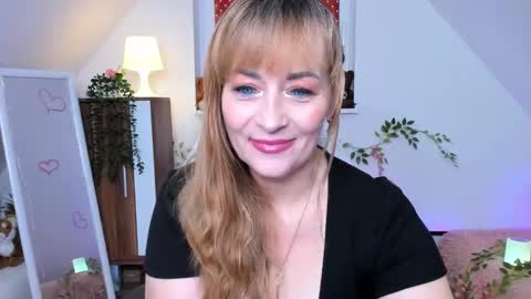 Milana - on air every day except Wednesday from 9 pm to 4 am European time online show from 3, 10, 2025