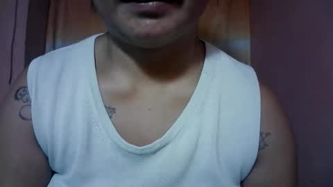 Snapshot of naughtymom_33 chatting on 20, 11, 2025 naughtymom_33 online show from 20, 11, 2025