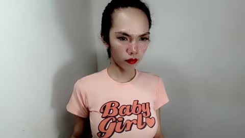 Snapshot of naughtypetiteangel chatting on 16, 9, 2025 naughtypetiteangel online show from 16, 9, 2025