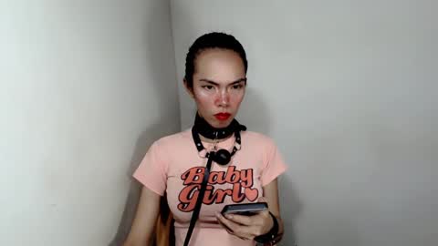 Snapshot of naughtypetiteangel chatting on 21, 11, 2025 naughtypetiteangel online show from 21, 11, 2025