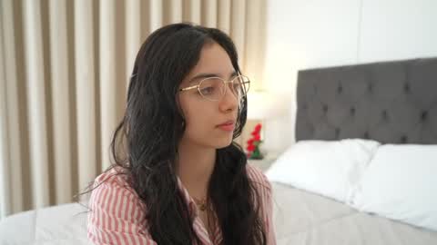 Naughty Samm online show from 4, 4, 2026