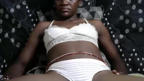 Snapshot of naughtysandra12 chatting on 4, 12, 2025 naughtysandra12 online show from 4, 12, 2025