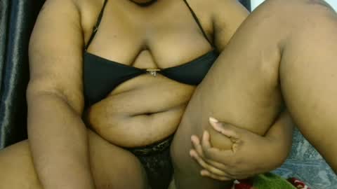 Snapshot of naughtyslut02 chatting on 15, 6, 2026 naughtyslut02 online show from 15, 6, 2026