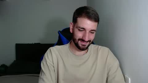 Snapshot of naugthy18boy chatting on 10, 12, 2024 Nico online show from 10, 12, 2024