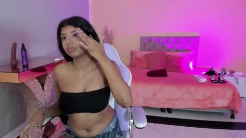 naugthy_brunette_ online show from 4, 2, 2026