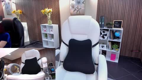         online show from 14, 10, 2025