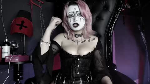 Navier  online show from 4, 4, 2026