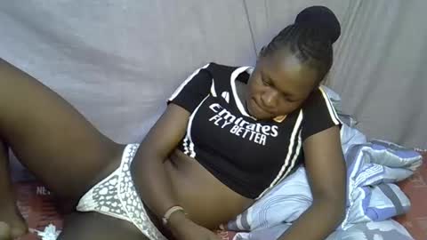 Snapshot of navy_kaia chatting on 14, 4, 2026 sexylover online show from 14, 4, 2026