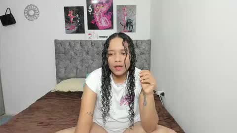 nay_and_aleja online show from 13, 1, 2026