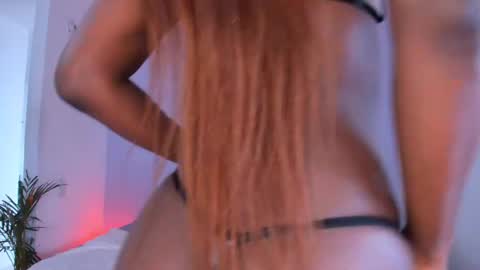 Snapshot of nayah_williams chatting on 7, 3, 2025 Nayah Williams - OnlyFans online show from 7, 3, 2025