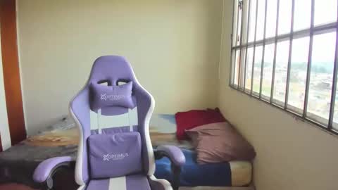 Snapshot of nayara_hinny chatting on 20, 12, 2025 nayara_hinny online show from 20, 12, 2025