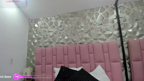 Snapshot of nayara_macherano chatting on 28, 11, 2025 nayara_macherano online show from 28, 11, 2025