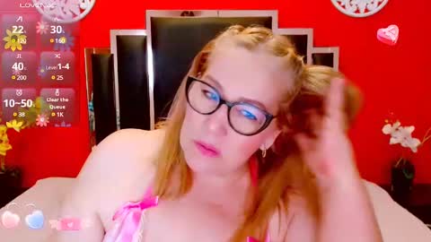 Snapshot of nayla_garner chatting on 26, 2, 2025 Lady Nayla online show from 26, 2, 2025