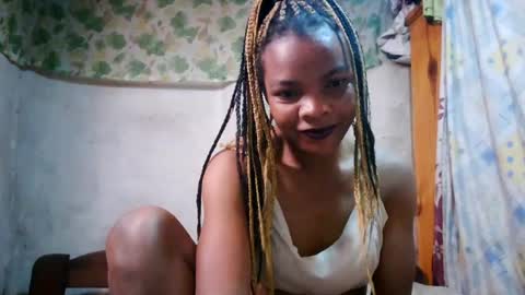 Nayla online show from 5, 7, 2026