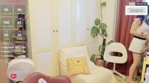 nayomi_wife34f online show from 11, 5, 2026