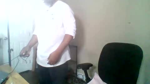 Snapshot of ncmale2021 chatting on 6, 10, 2025 Terry online show from 6, 10, 2025