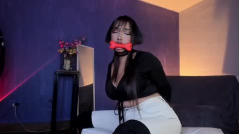 Snapshot of ne_fertari chatting on 21, 1, 2025 Nefertari online show from 21, 1, 2025