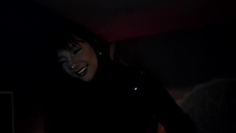 Snapshot of ne_fertari chatting on 1, 2, 2025 Nefertari online show from 1, 2, 2025