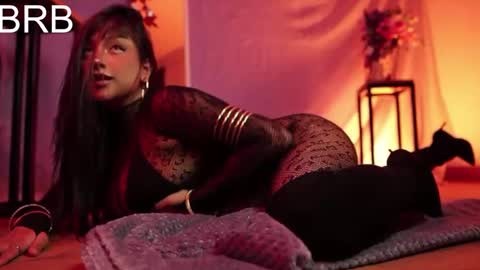 Snapshot of ne_fertari chatting on 27, 10, 2025 Nefertari online show from 27, 10, 2025