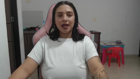 Snapshot of nebyula_star chatting on 26, 10, 2025 Nebyula online show from 26, 10, 2025