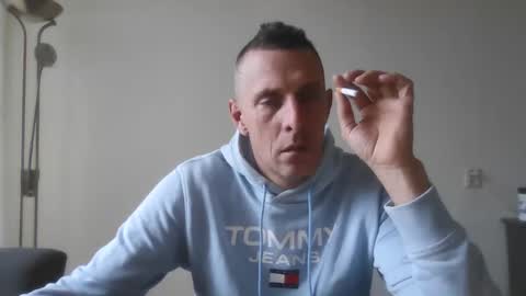 Snapshot of nederland77 chatting on 25, 12, 2024 nederland77 online show from 25, 12, 2024