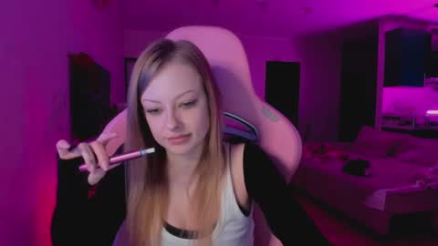 m a r i a online show from 10, 3, 2025