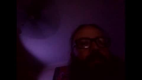 Snapshot of needu802318 chatting on 25, 9, 2025 Easy E online show from 25, 9, 2025