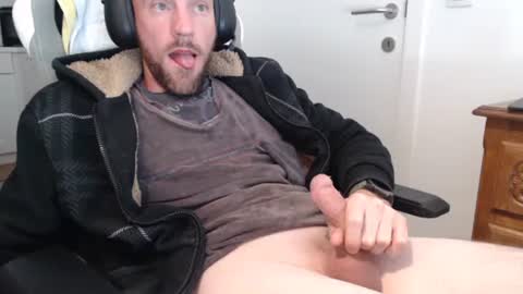 needyoujust online show from 24, 9, 2025