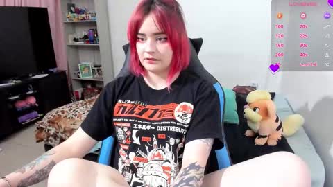 Snapshot of neeko_lol_ chatting on 30, 9, 2025 Geek Nicole im Neeko UwU online show from 30, 9, 2025