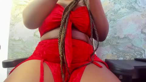 Nefer  online show from 6, 11, 2025