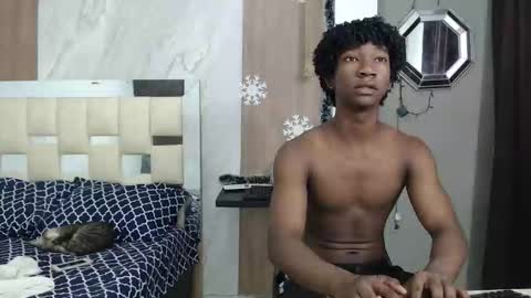 Snapshot of negga_cum chatting on 19, 1, 2026 NEGGA online show from 19, 1, 2026