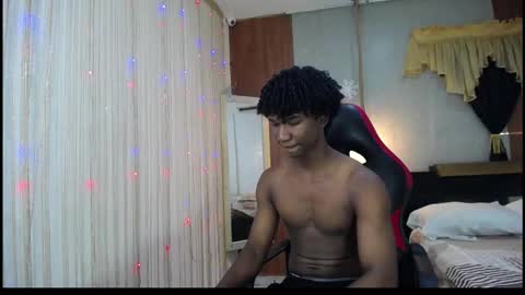 Snapshot of negga_cum chatting on 4, 2, 2026 NEGGA online show from 4, 2, 2026