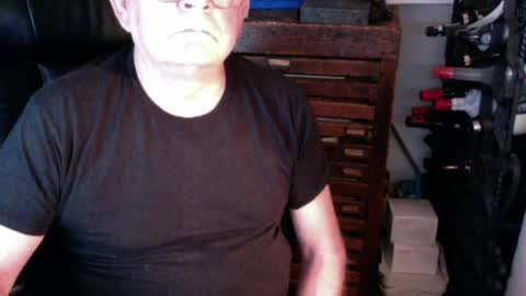 negnilret62 online show from 25, 7, 2026