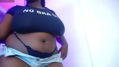 Snapshot of neighbor_ebony chatting on 25, 6, 2026 CHIKY online show from 25, 6, 2026