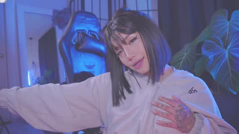 Snapshot of nekyra_san chatting on 21, 1, 2025 Mely Birthday party saturday night BYO online show from 21, 1, 2025