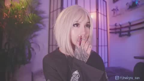 Snapshot of nekyra_san chatting on 23, 9, 2025 Mely Birthday party saturday night BYO online show from 23, 9, 2025