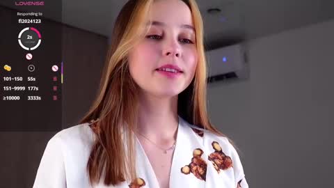 Snapshot of neldaaskins chatting on 11, 2, 2025 Lana online show from 11, 2, 2025