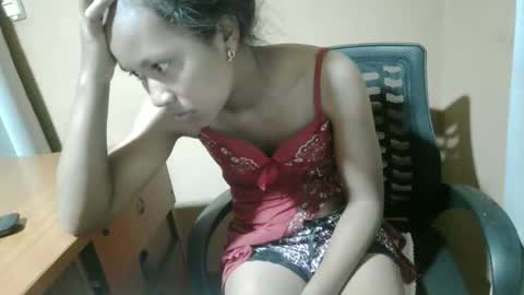 nelia_84 online show from 25, 4, 2026