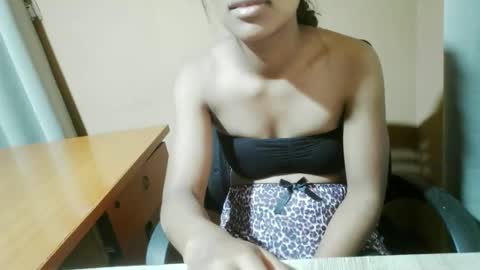 Snapshot of nelia_84 chatting on 5, 5, 2026 nelia_84 online show from 5, 5, 2026