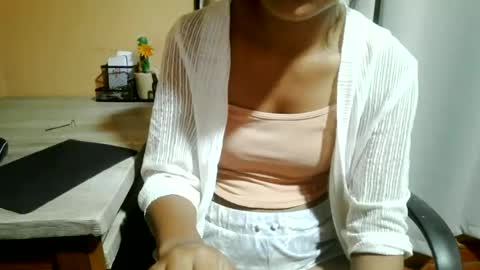 nelia_84 online show from 21, 6, 2026