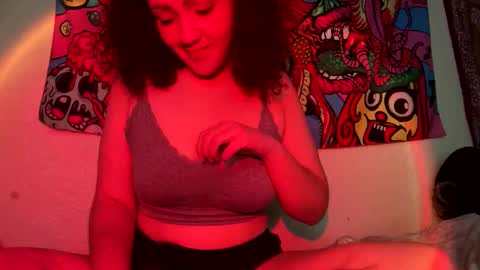 Snapshot of nellbee chatting on 19, 11, 2025 Nell xo online show from 19, 11, 2025