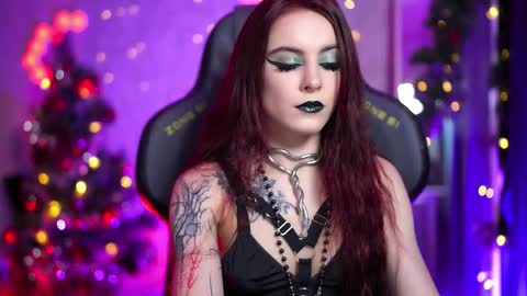    online show from 20, 12, 2025