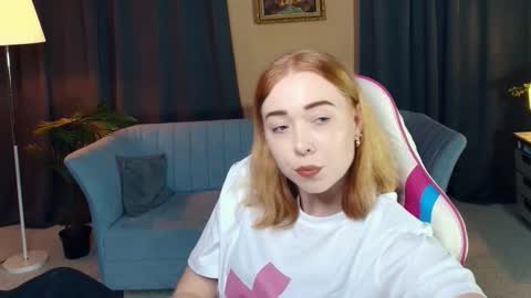 Snapshot of nelliemathers chatting on 28, 11, 2025 Nelli online show from 28, 11, 2025