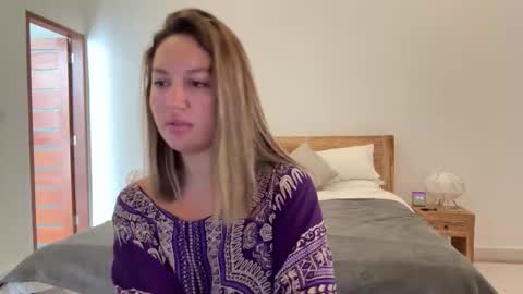 Snapshot of nellyfischer chatting on 23, 9, 2025 Nelly online show from 23, 9, 2025