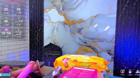 Salome Nena cupcake online show from 15, 12, 2025