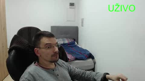 Snapshot of nenadtv14 chatting on 12, 1, 2025 Nenadtv online show from 12, 1, 2025