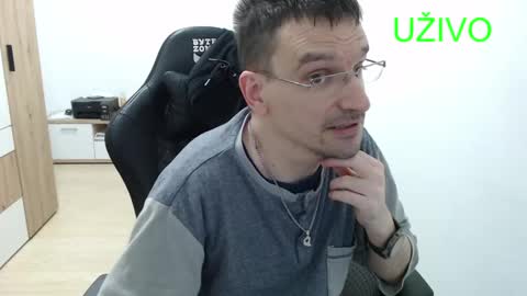 Snapshot of nenadtv14 chatting on 18, 1, 2025 Nenadtv online show from 18, 1, 2025