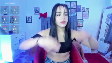 nenitaa_ online show from 18, 6, 2026