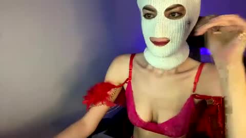 Fieryblow online show from 22, 7, 2026